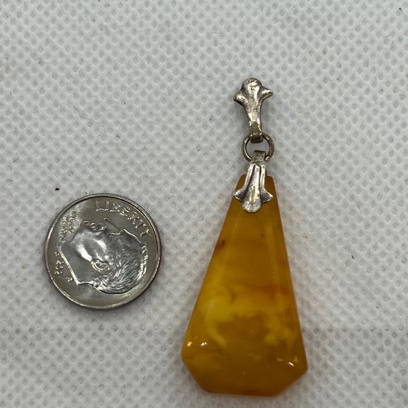 VINTAGE  BALTIC BUTTERSCOTCH INCLUSION AMBER STONE PENDANT SOVIET USSR - Picture 16 of 16